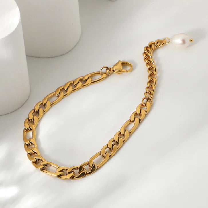 MICCI Jewelry Hot Selling Link Chain Design 18k Gold Plated Hand Chain Bracelet NK Figaro Chain Bracelet