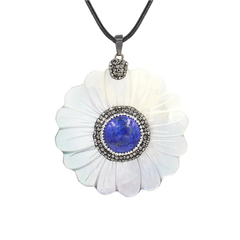 Charm Natural Gray Color Carved Shell Flower Amethyst Stone Large Sun Flower Pendant Necklace for  Women and Men