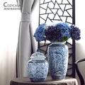 Wholesale Chinese Modern Home Goods Decorative Ceramic Blue and White Porcelain Ginger Jars