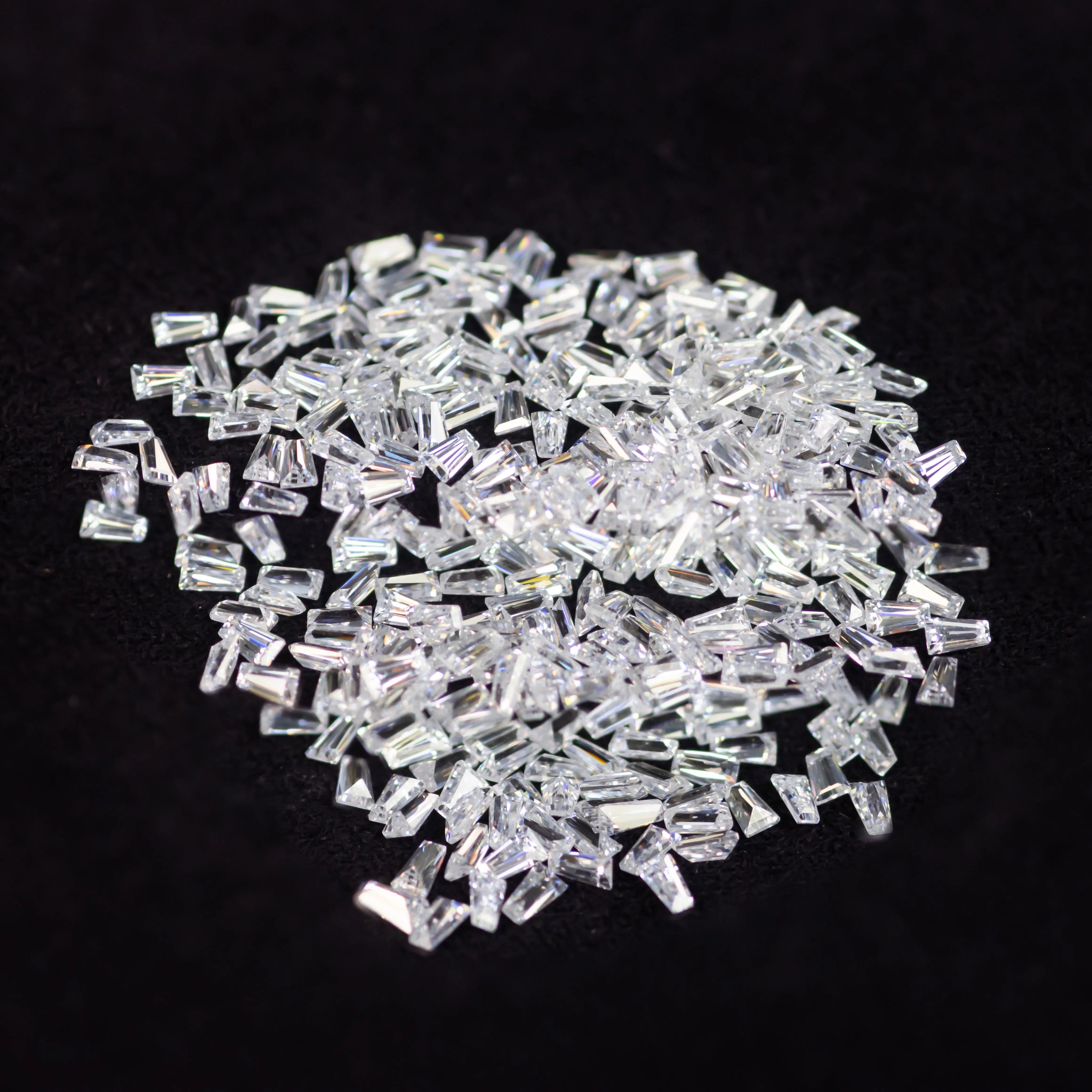 HanYu High Quality D VVS Moissanite Factory Supply Melee Loose Trapezoid Moissanite for Jewelry