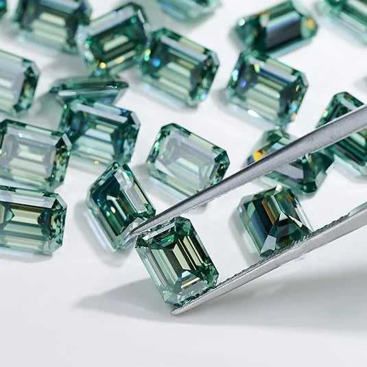 Wholesale Emerald Green Color Moissanite Emerald Shape Loose Moissanite Diamond for Moissanite Jewelry