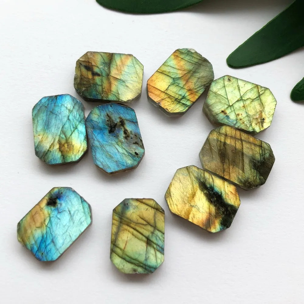 Custom-made Natural Labradorite Octagon Faceted Cutting Gemstones Small Batch Orders Available High-quality Gemstone Supplier