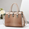 Hot Sell Bags Exquisite Classic Women Customised Handbags for Woman
