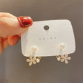 2022 New Korean Light Luxury Imitation Pearl Flower Stud Earrings for Women Fashion Crystal Elegant Jewelry Party Gifts