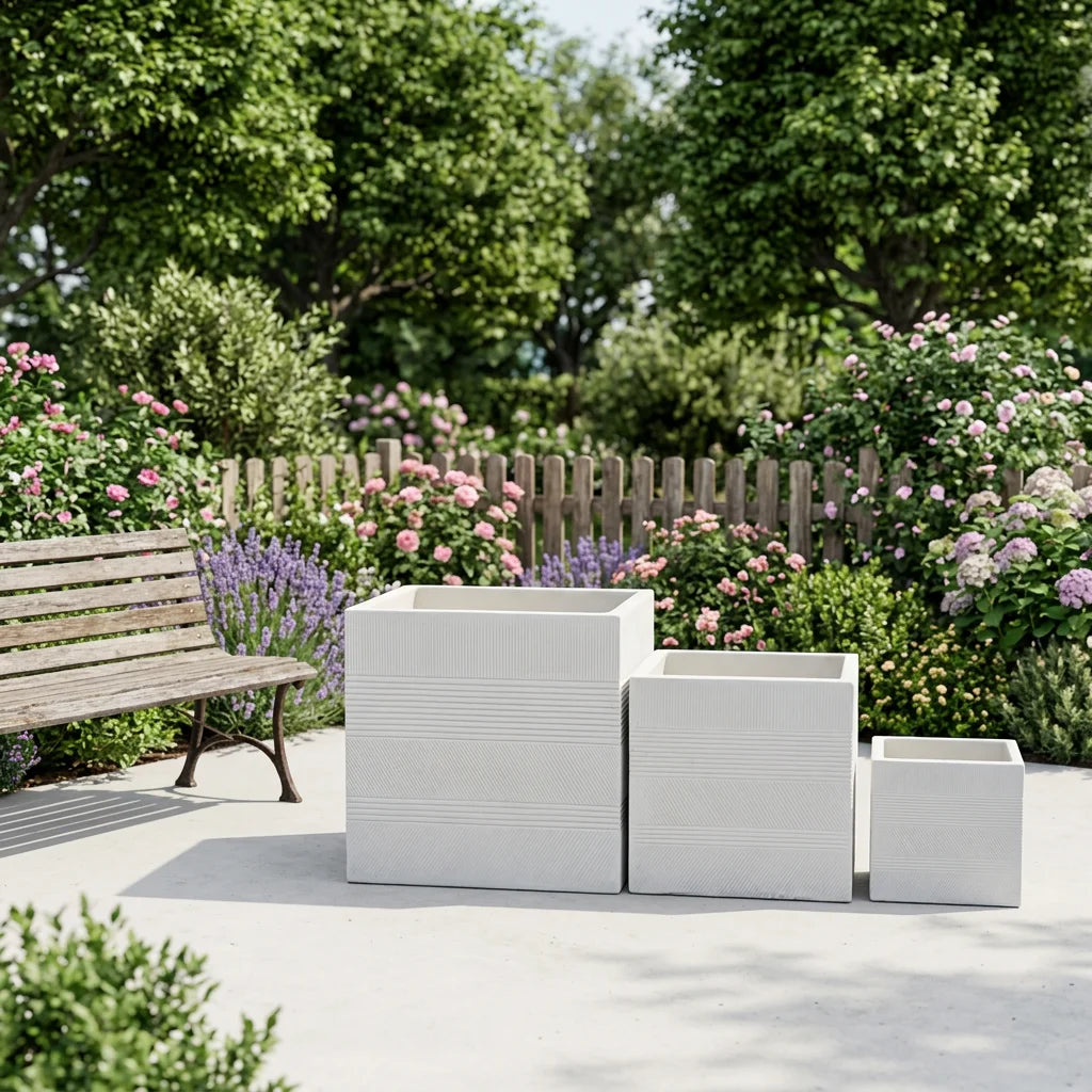China Supplier's Modern Square Plastic Fiberclay Planter Wholesale for Garden Outdoor Use for Home and Restaurant