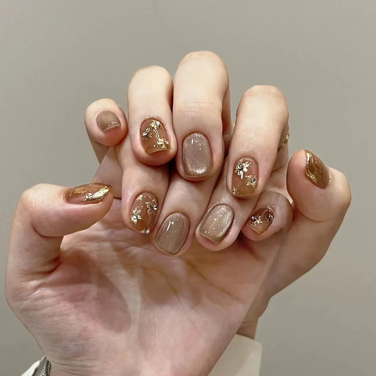 24 Pcs/set Classic French Short Maillard-style Caramel Color Cat Eye Acrylic Nail Tips Press on Nails Wholesale 2985