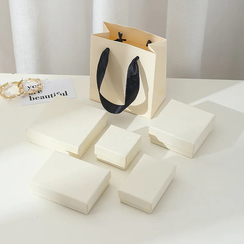 7*9*3cm Cheap Beige Jewelry Necklace Gift Paper Ring Box Earrings Display Cream Cardboard Boxes with Lid Jewelri Container