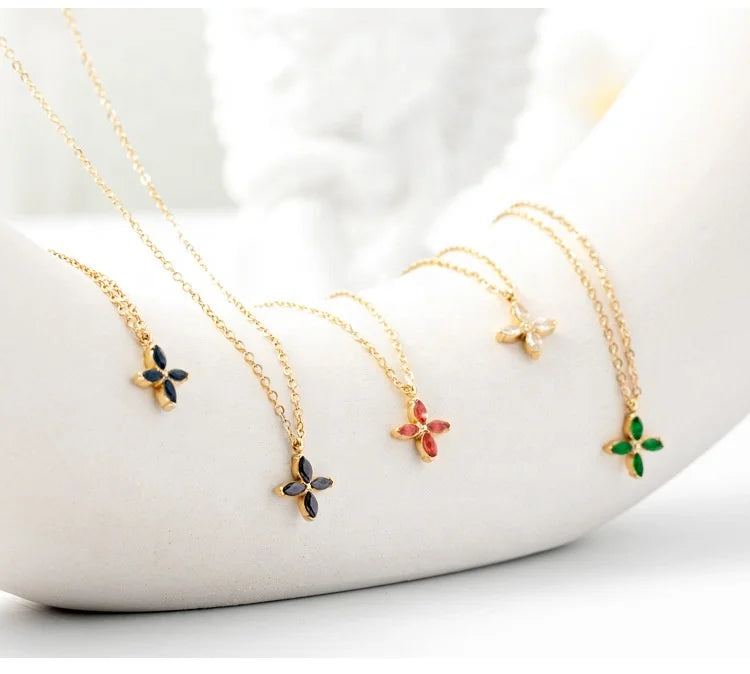 Newest Design Classic Fashion Charm Jewelry Stainless Steel Gold Plated Zircon Clover Pendant Woman Initial Necklace