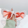 7312 Fashion 2024 Heart Sunglasses Women Heart Shaped Wholesale Stock Eyewear With White Pearls Sun Glasses for Girl Luxury Sh