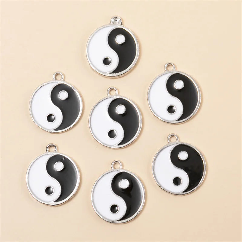 Antique Silver Plated Enamel Tai Chi YIN YANG Metal Charms Pendants for Jewelry Making DIY Black and White Yin Yang Accessories