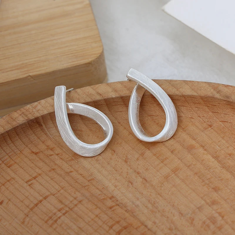 TongLing Minimalist Hypoallergenic Small Simple Earring Female Irregular Geometric Stud Earring for Daily Wearing