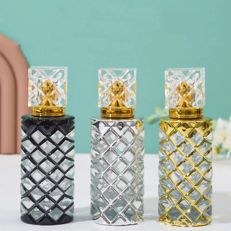 Arabic Gold Glass Metal 50ml Fancy Attar Crystal Golden Glass Perfume Atomizer Perfume Spray Bottles With Crystal Cap