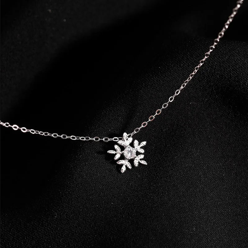 925 Sterling Silver Dainty Zircon Merry Christmas Necklace Silver Snowflake Necklace