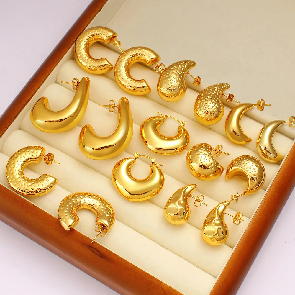 HOVANCI 18k Gold Plated Chunky Shiny Polish Biggest Stainless Steel C-Shape Ladies Hoop Huggies Earrings Stud Jewelry Women