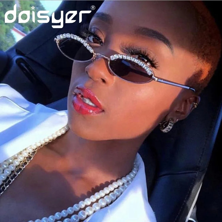 DOISYER 2020 Luxury Women's Small Metal Frame Oval Cat Eye Sunglasses Vintage Rhinestone Diamond Gold Silver Polarized Lenses