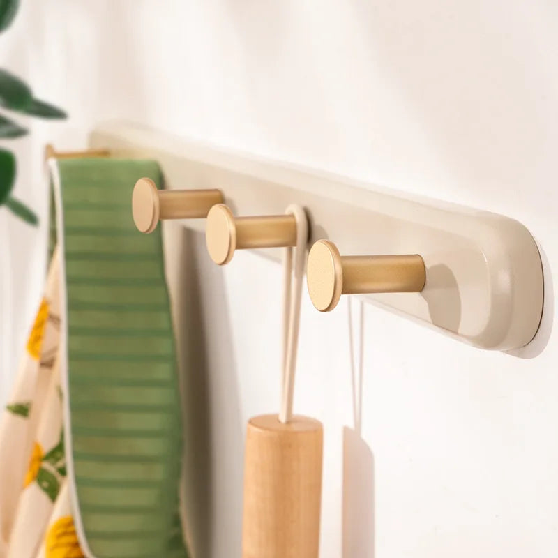 Custom Nordic Metal Wall Mounted Coat Hooks for Bedroom Entryway with 6 Hooks-Multifunctional Design