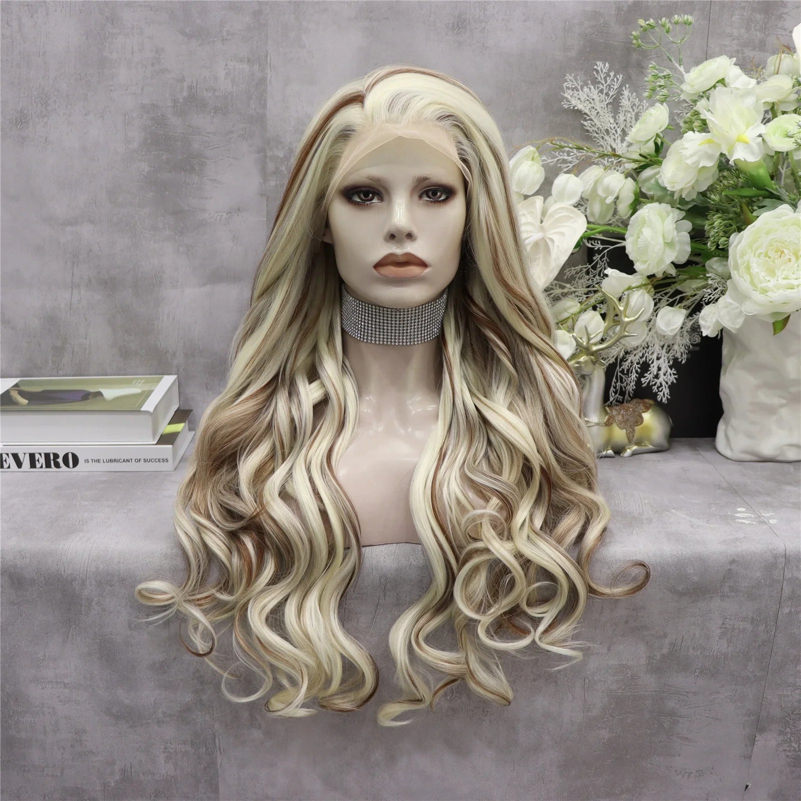 Celebrity Wholesale Highlight Premium Synthetic Wigs Heat Resistant Synthetic Hair Wigs for Women