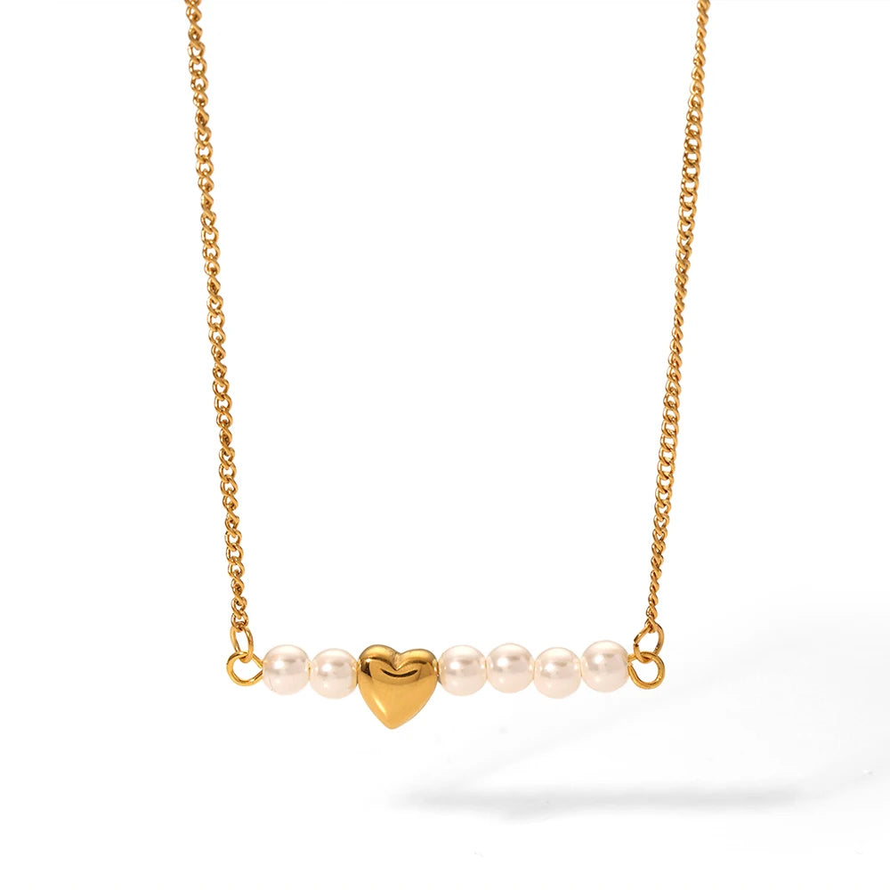 Wholesale Novel Stainless Steel 18K Gold Plated Heart Shape Round Shell Pearls Pendants Women Necklace for Daily Life