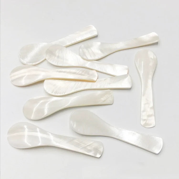 Hot Selling round Natural Nacre Mother of Pearl Shell Caviar Spoon Eco-Friendly Conch Shell Serving Spoon