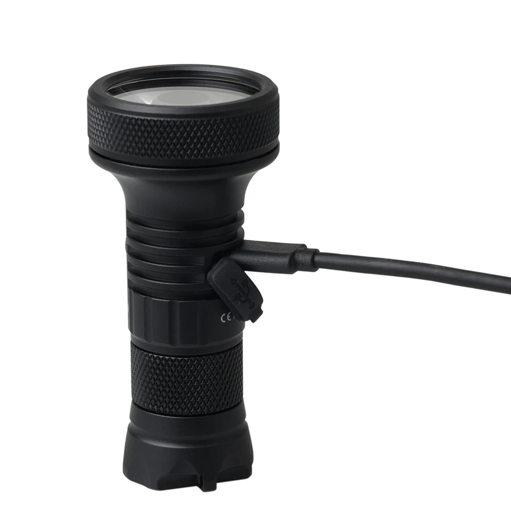 Hot Selling IF19 SST40 2000lm 461M Throw Rechargeable Powerful Reverse Charging Mini Torch Outdoor LED Flashlight