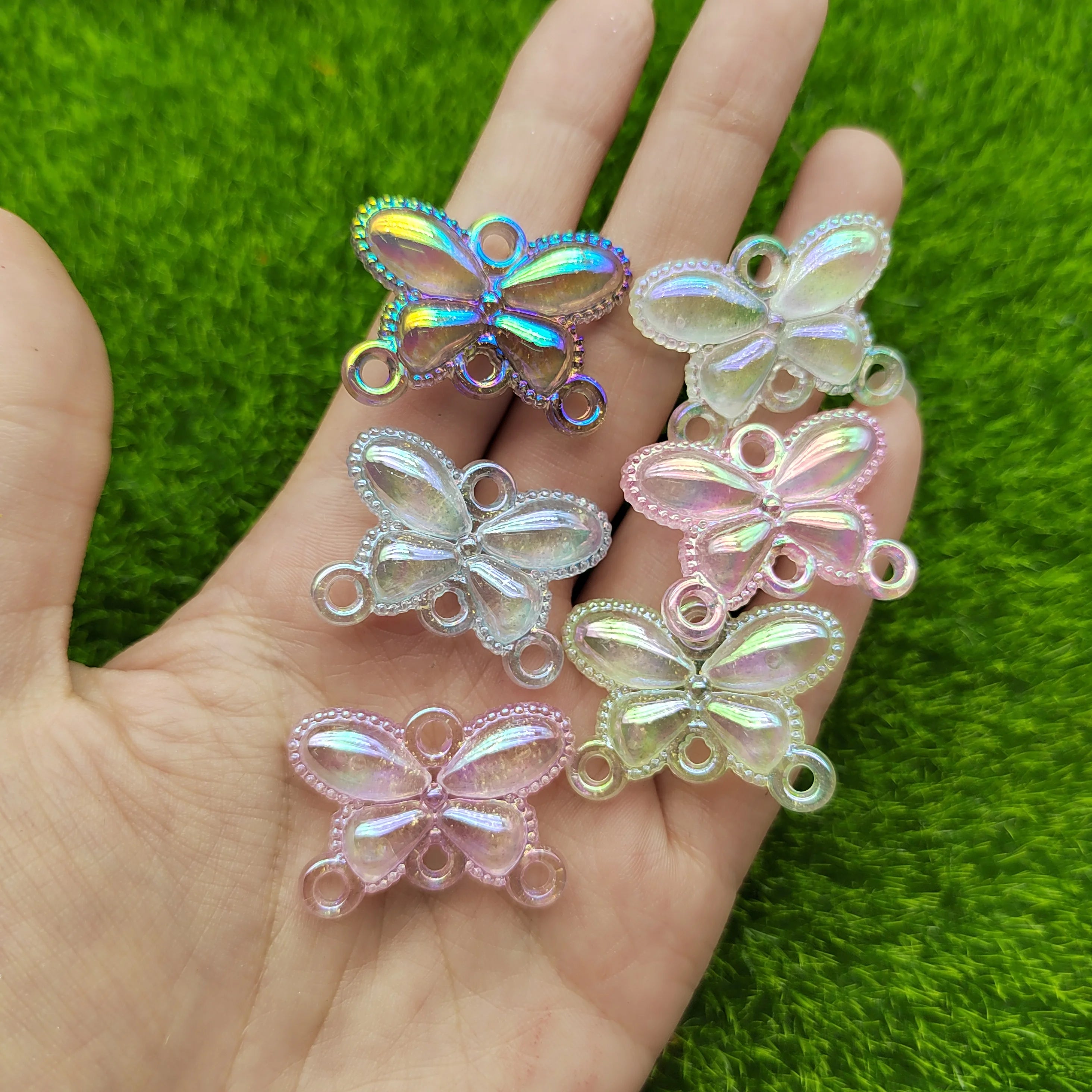 Wholesale Butterfly Cloud Connector Resin Luminous Jewelry Beads with 4 Holes Glow in Dark Crystal DIY Bracelet Necklace Parts