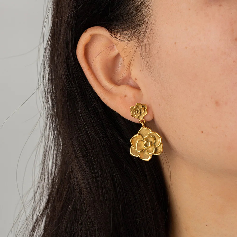 Top Quality 18k Gold Plated Vintage Designer Flower Stud Earrings Pressed Rose Petal Earrings for Women