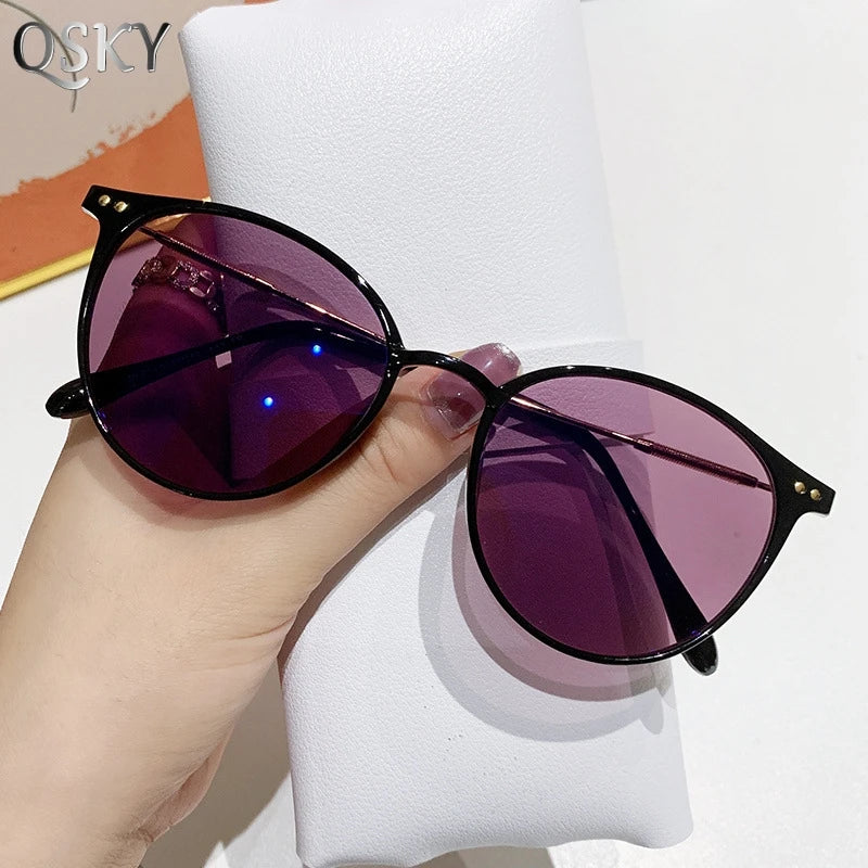 2025 Women Photogrey Anti Blue Light Glasses Eyeglasses Frames Color Changing Round Photochromic Blue Light Blocking Glasses