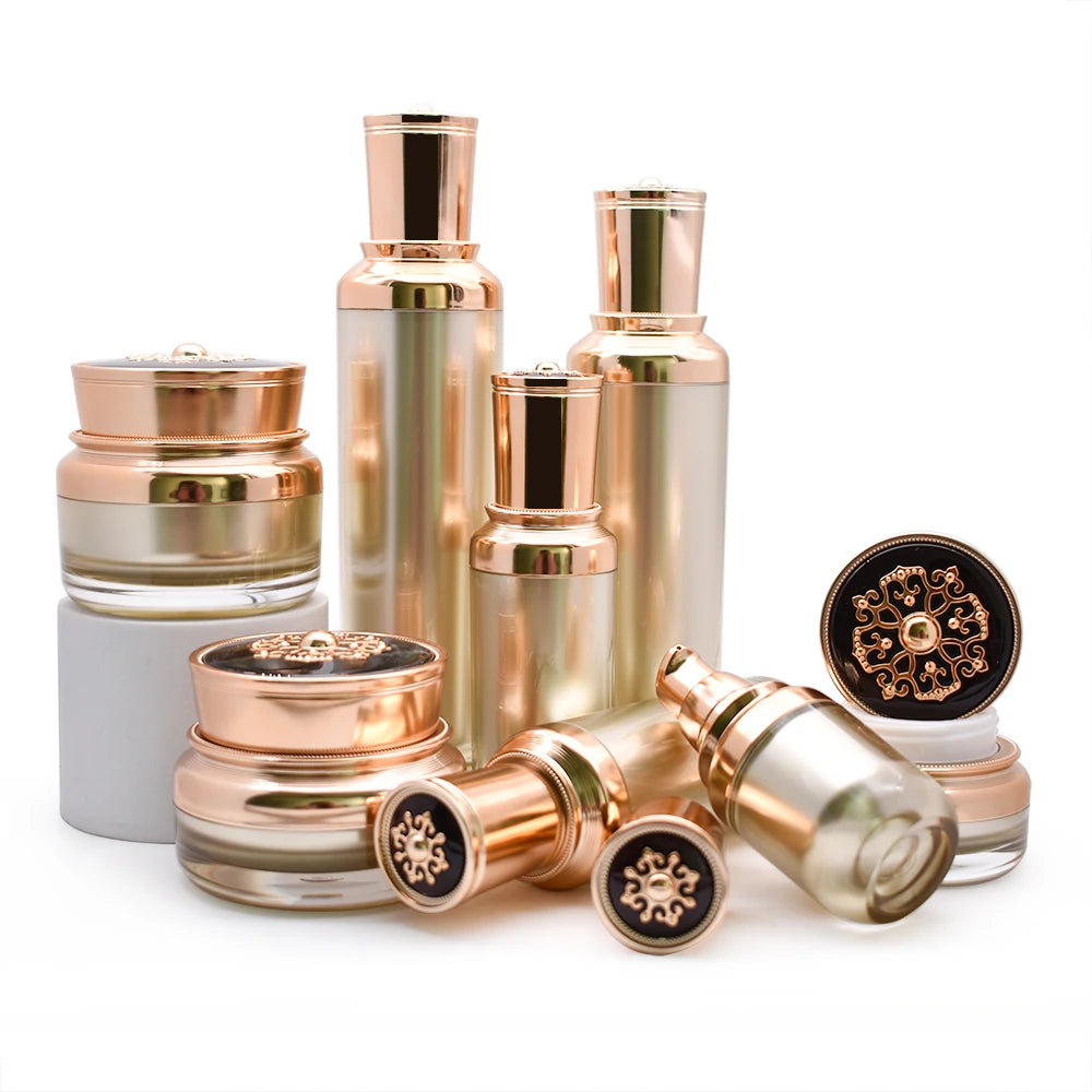 Eco Friendly Acrylic Cosmetic Bottles Set 15ml 30ml 50ml 100ml 120ml Gold Luxury Skin Care Pump Lotion Bottle Custom Logo