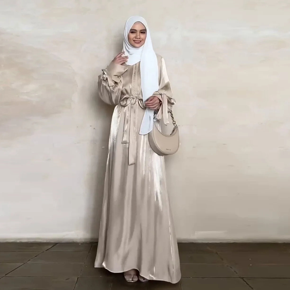Women's Plus Size Muslim Satin Dress with Glossy Bubble Sleeve Dubai Kaftan Abaya Cardigan Maxi Style Glossy Abaya Islam Clothes