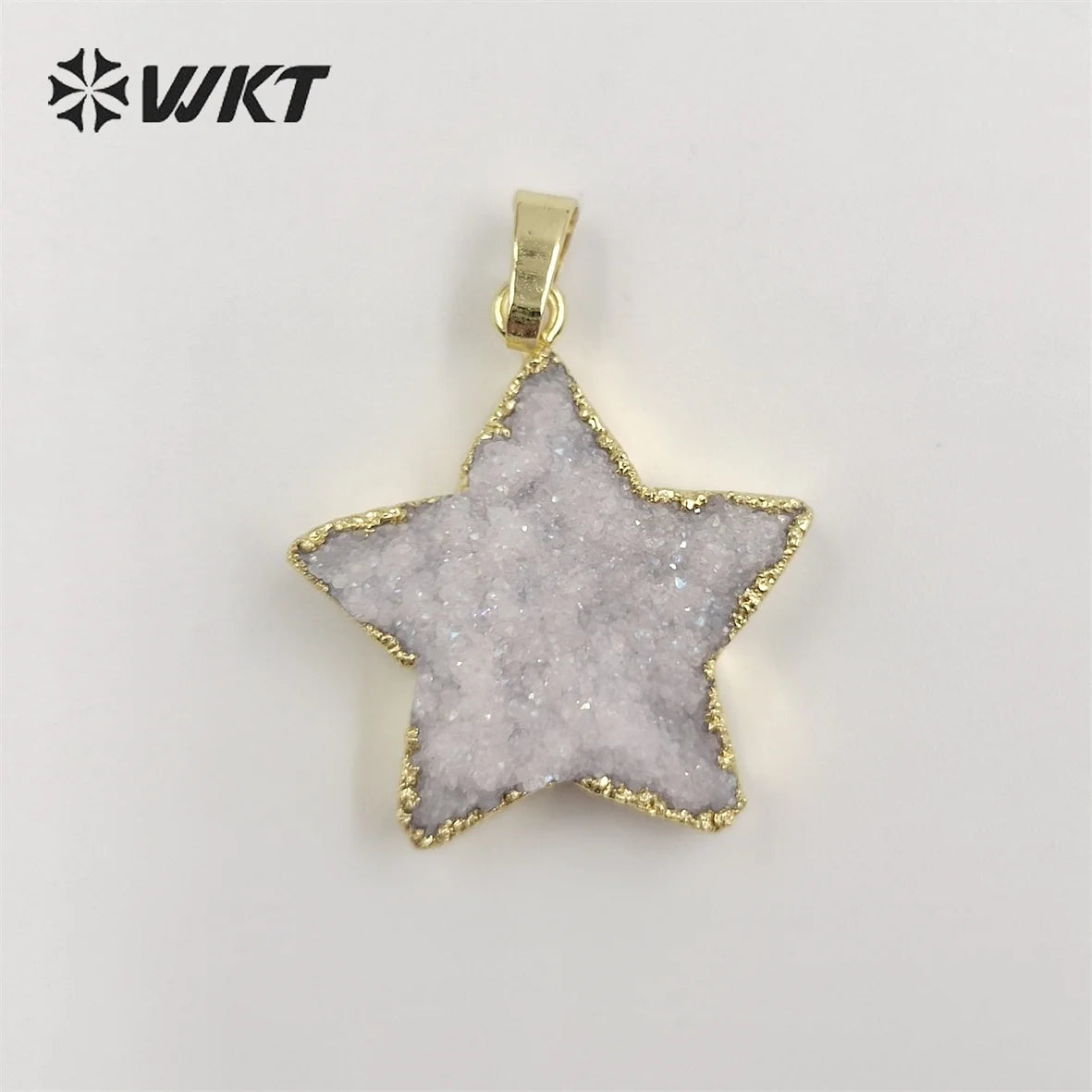 WT-P1828 Wholesale Fashion Gold Trim Natural Druzy Quartrz Stone Star Pendant with Aura Brightly Crystal Quartz Aura Star Stone
