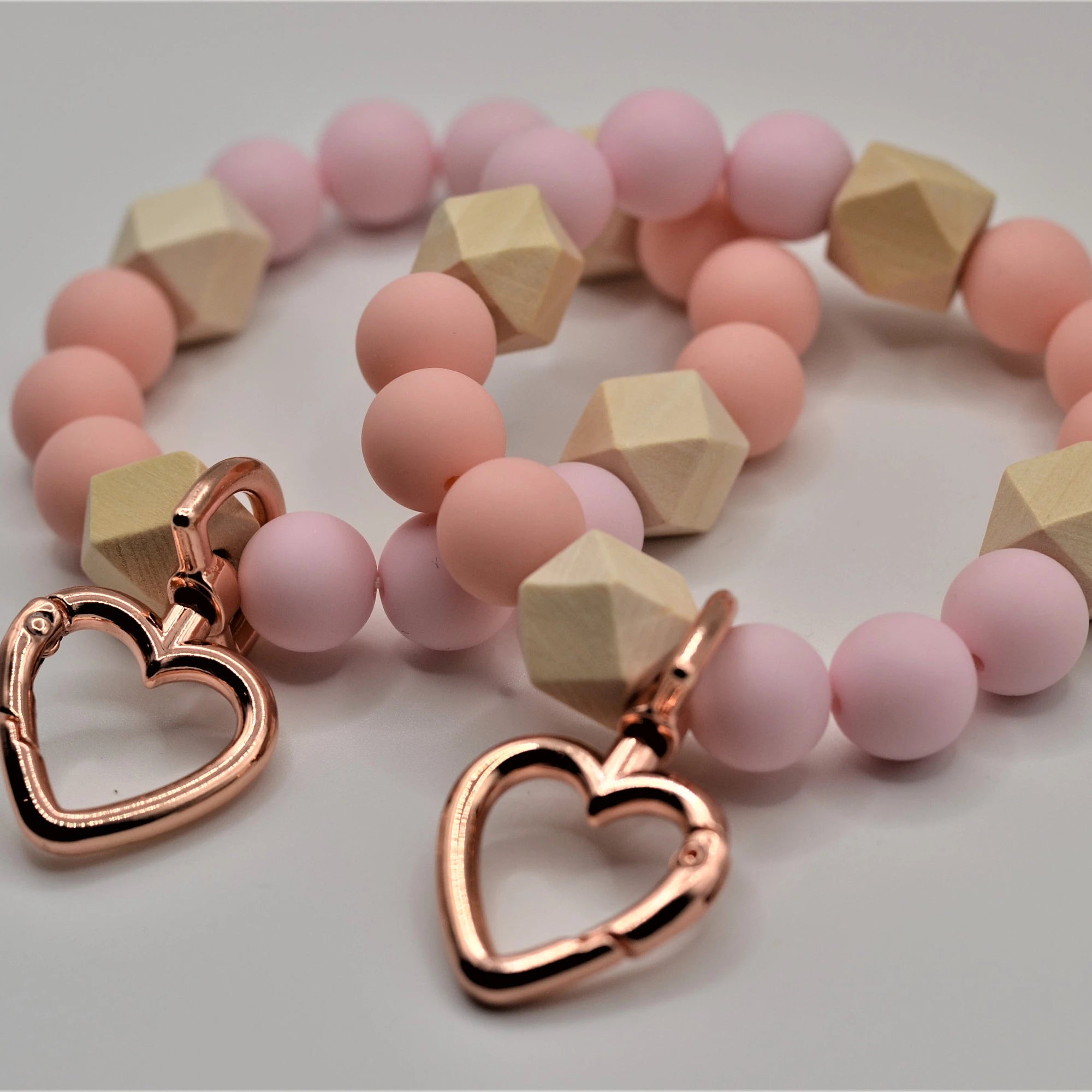 Personalized Engraving Purple Pink Monochrome Silicone Beads Bracelet Keychain With Heart Alloy Buckle