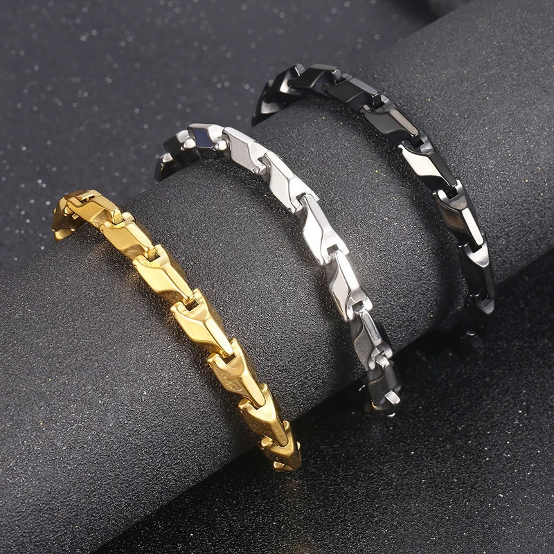 Fatingna Stainless Steel Bracelet Geometric Design Rhodium Collarbone Chain Valentine's Day Stainless Steel Necklace Jewelry