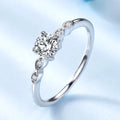 Classic Elegant Italian Trendy Design 925 Silver Ring for Women with 5 White CZ Stones Fine Gemstone Jewelry Rings