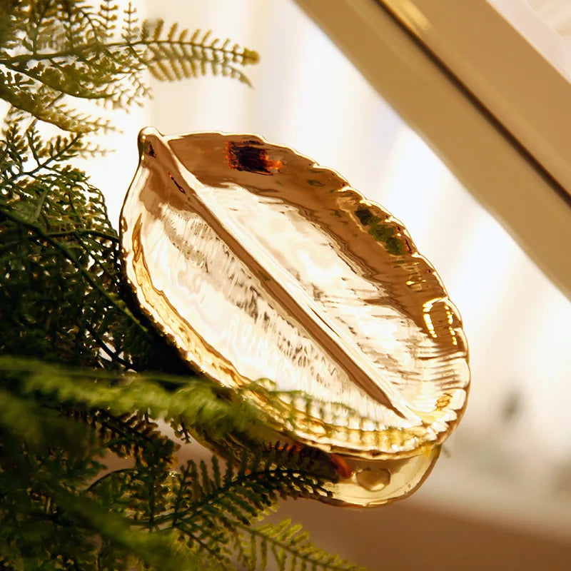 Ceramic Gold Leaf Plate Jewelry Display Tray for Wedding Decorative Ring Earrings Necklace Organizer Ceramic Display Dish Stand