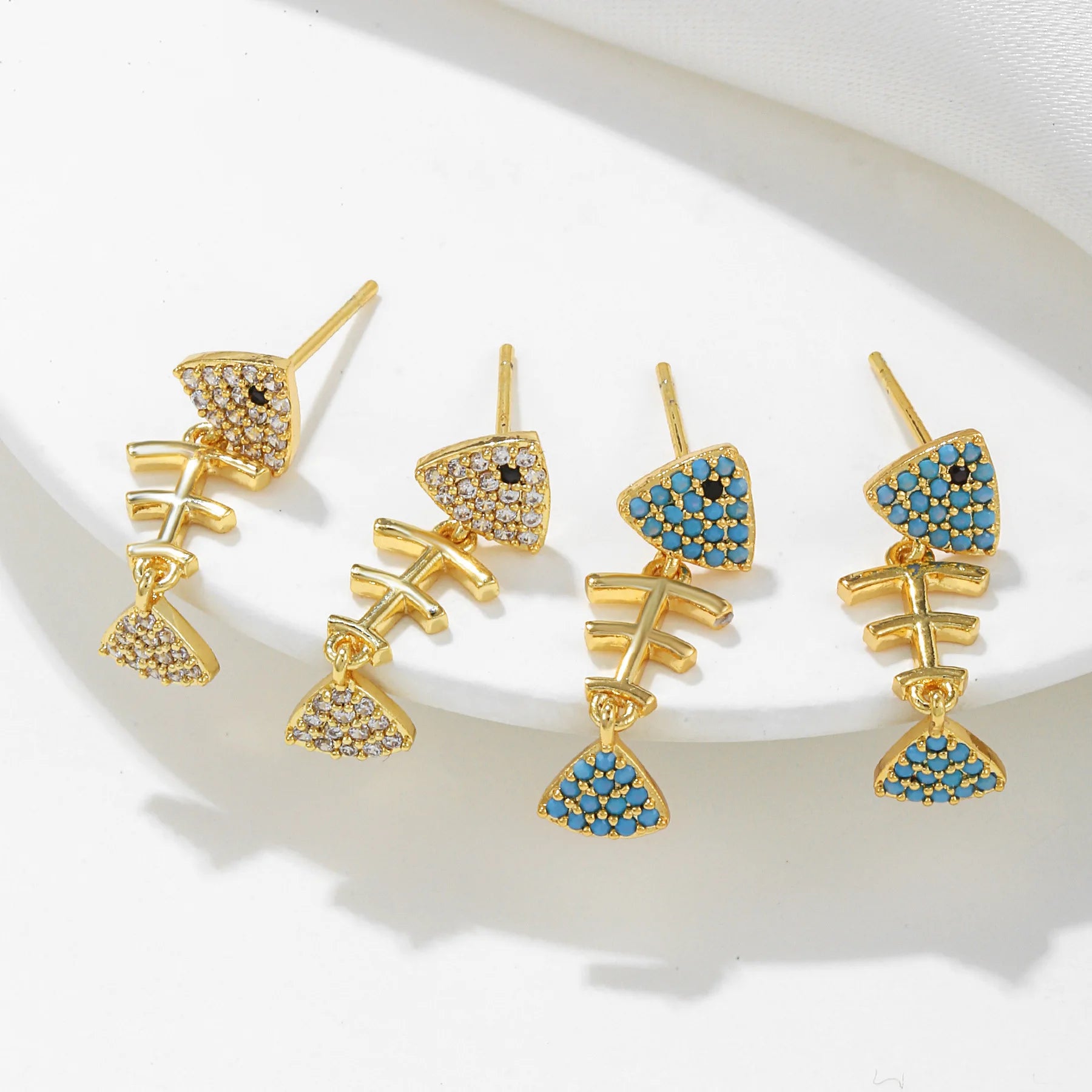 Fashion Jewelry 18K Real Gold Plated Earrings Fish Bone Design Cute Stud Earrings with 925 Silver Needle Earrings for Daily Wear