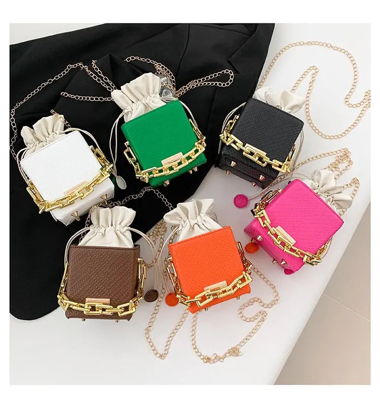 Guangzhou Auyan New Fashion Small Crossbody Bag 2024 New Senior Sense Everything Mini square Bag Lipstick Shoulder Bag