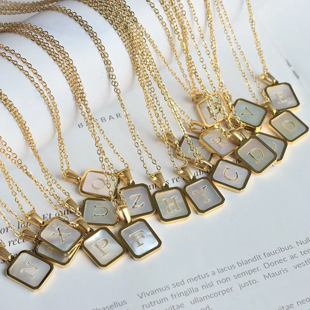 Hot Sale 18k Gold Plated Initial Shell 26 Letter Pendant 316 Stainless Steel Necklace for Women