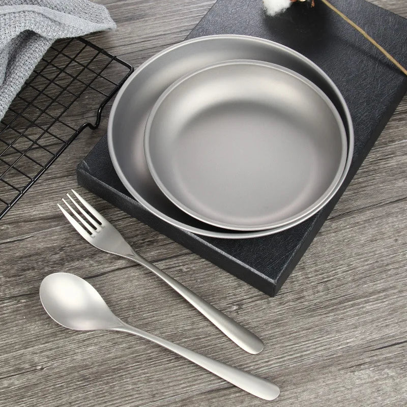 Outdoor Hiking Picnic Set Round Titanium Camping Dishes & Plates for Dining on the Go