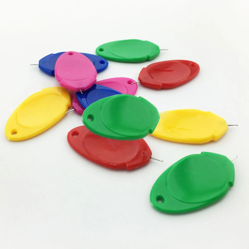 Wholesale Threader Elderly Guide Needle Easy Device Automatic Thread Sewing Tools Handmade Sewing Accessories