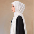 New Fashion Ladies Hijab Square Scarf with Cashew Flower Pattern Popular Shawl Turban in Southeast Asia and Arab Region