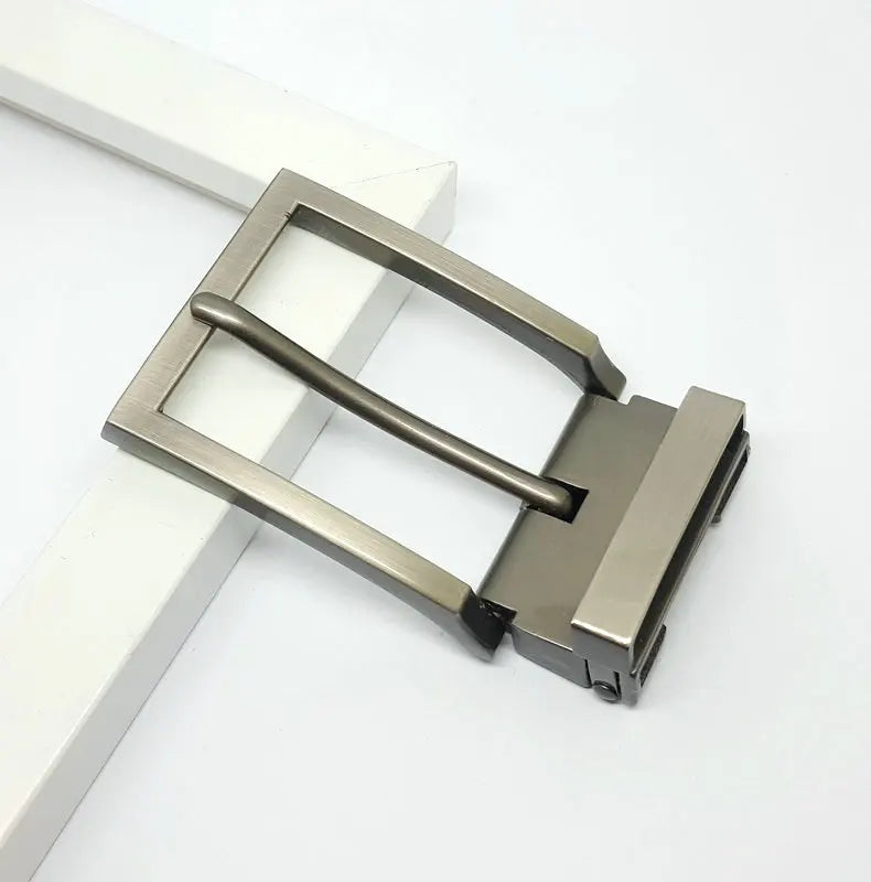 Custom Brand Logo 40mm Men's Casual Reversible Belt Buckle Brushed Gunmetal Zinc Alloy Pin Buckle for Clothing