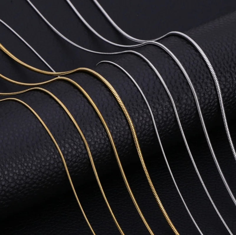 2023 New Arrival 0.9 MM 1.2 MM 1.5 MM 2 MM Snake Bone Chain Necklace Stainless Steel Snake Chain Necklace