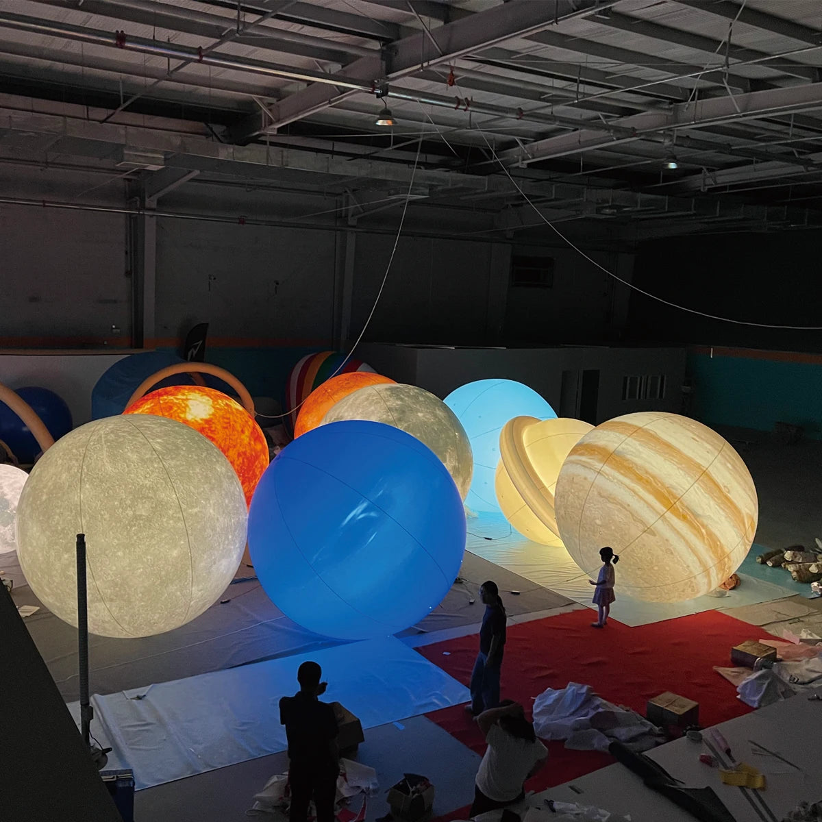 TianYi Tech Solar System Inflatable Planets Decorative Mars Venus Saturn Mercury Moon Earth Snow Globe Arch Balloon with Light