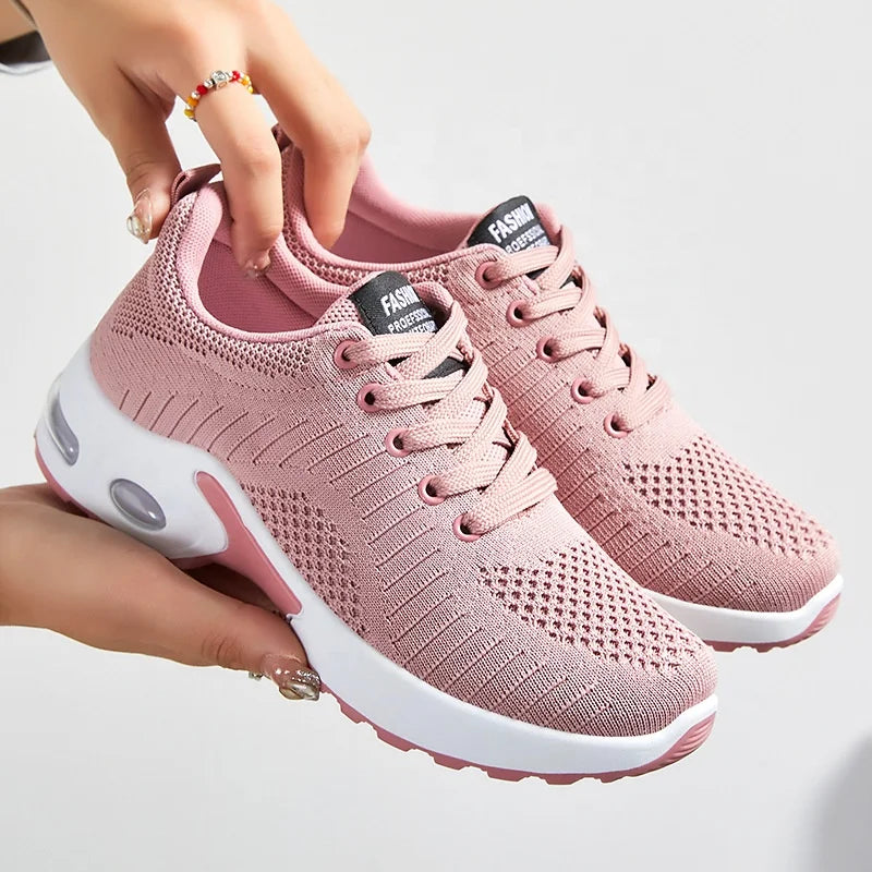 Y Factory Wholesale Price Can Be Customized Comfortable Soft Sole Running Walking Shoes Fly Woven Breathable Sneakers Women
