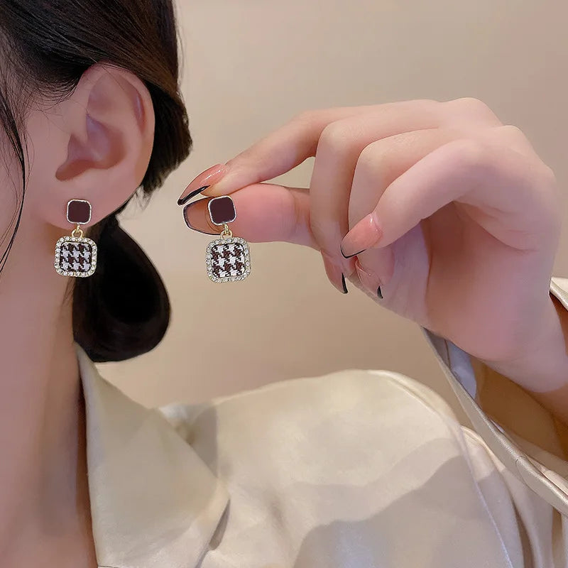 FanYue Winter Flocked Earrings Tiny Geometric Gold Plated Earrings square Flocking Stud Earrings for Women 2023