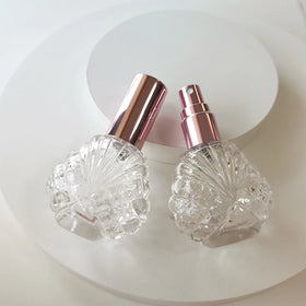 Special Design 15ml Shell-shape clear Glass Water Perfume Refill Bottle with Rose Top