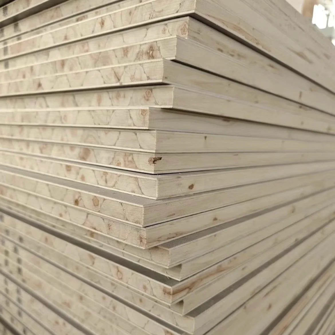 Hot Sales Block Boards 18mm Blockboard Price 1220*2440mm Boards with Construction