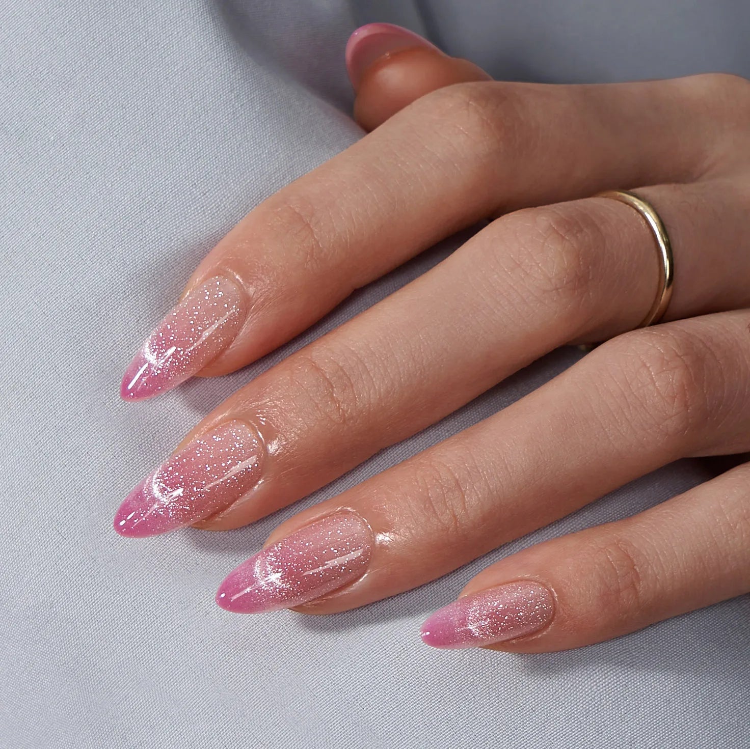 BTArtbox Medium Length Almond Artificial False Fake Nails Wholesale Soft Gel Pink Cat Eye French Stick Press on Nails 30pcs