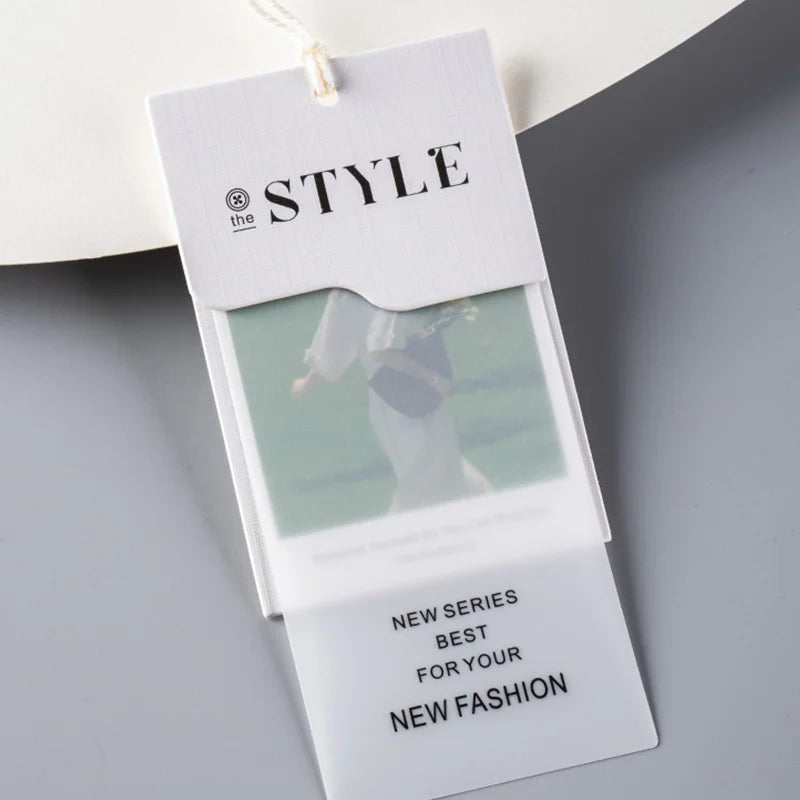 Printing logo Paper Hanging Clothing Labels for Jeans Clothing Hanging Swing Label Design Clothes Label Custom
