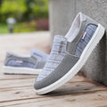 China Factory Quality comfort Cloth Men's Flat Driving Shoes slip on Anti-slip Walking Shoes Zapatos De Hombre